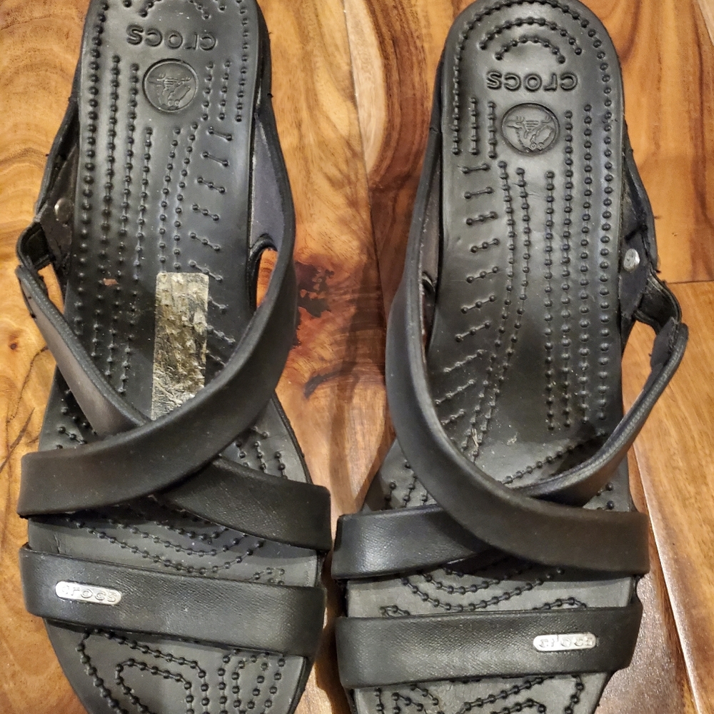 Crock Cyprus heels